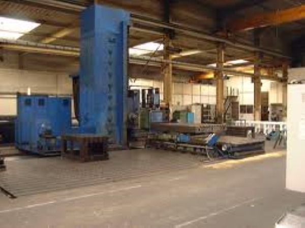 CC503 Mecanique generale aleseuse presse.jpg